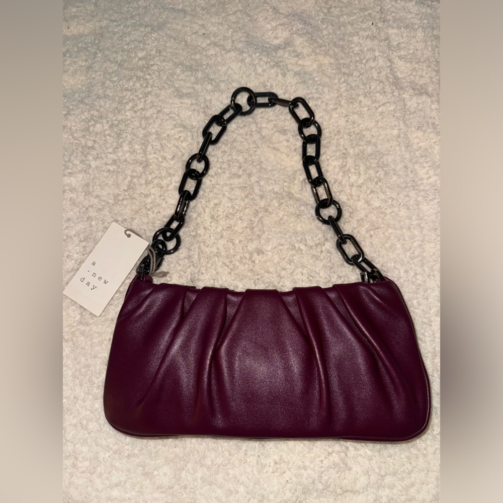 Shoulder purse